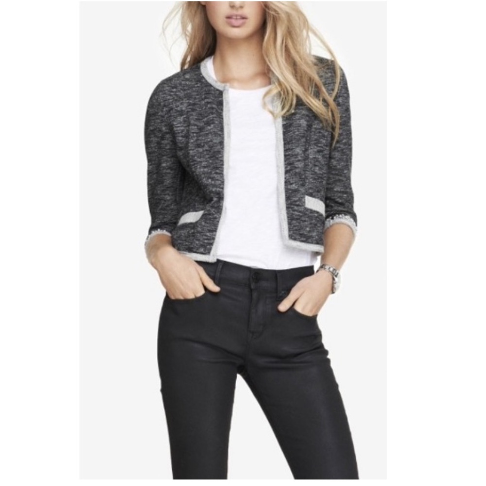 3 for $20🎉Express cropped blazer